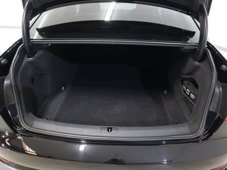 2018 Audi A4 *17* 2.0 TDI SE ULTRA 150PS 4DR €17,900 thumbnail