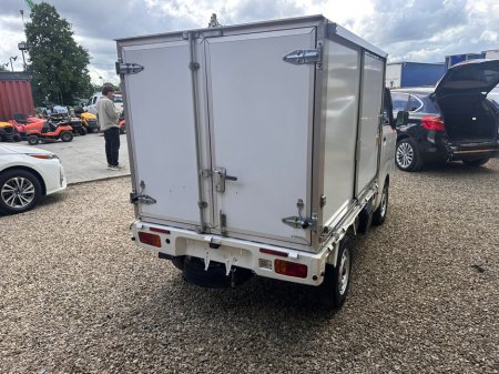 2018 Daihatsu Hijet - photo 4