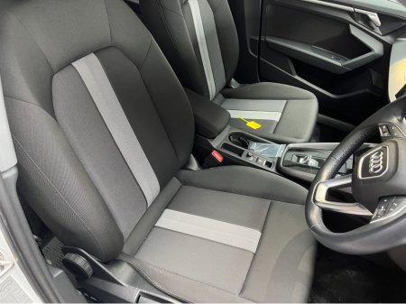 2022 Audi A3 €26950! 2022 AUDI A3 30TFSI SPORTBACK ADVANCED 1.0 AUTOMATIC / CRUISE CONTROL / REVERSE CAMERA / HEATED SEATS / PADDLE SHIFTERS / APPLE CARPLAY AND MORE €26,950 thumbnail