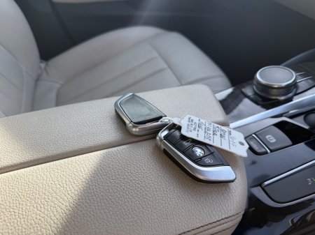 2017 BMW 5 Series - thumbnail 10