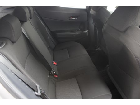 2018 Toyota C-HR - thumbnail 16