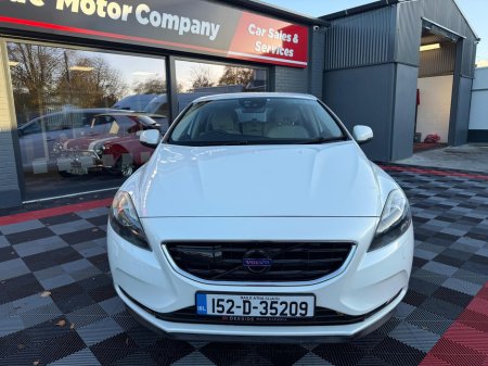 2015 Volvo V40 VOLVO 2.0 DIESEL  5DR AUTO 40 SERIES , FINANCE FROM €45 p/w & €2,950 , SERVICE , NCT , WARRANTY , ELECTRIC MEMORY SEATS , TIP TRONIC , CRUISE CONTROL , PARKING SENSORS , €10,950