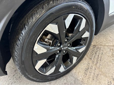 2023 Kia Sportage - thumbnail 7