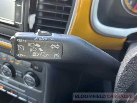 2016 Volkswagen Beetle DUNE EDITION , AUTO // PRISTINE €15,950 thumbnail