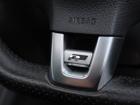 2016 Volkswagen Tiguan 2.0 TDI 150HP BMT Edition-R €15,450 thumbnail