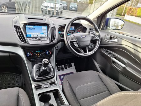 2018 Ford Kuga 1.5 TDCI ZETEC 120PS 2WD 5DR thumbnail