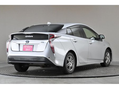 2017 Toyota Prius - thumbnail 9