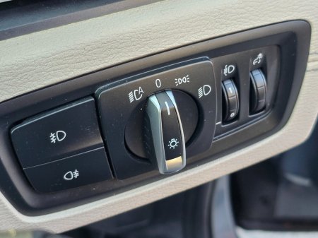 2020 BMW X1 - thumbnail 11