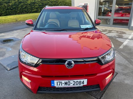 2017 Ssangyong Tivoli - thumbnail 2