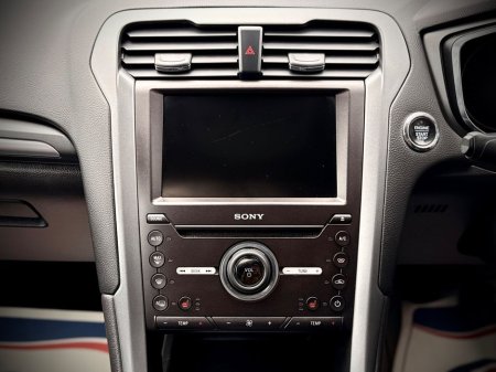 2016 Ford Mondeo - thumbnail 14