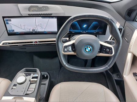 2023 BMW iX xDrive40 M Sport Edition €46,995 thumbnail
