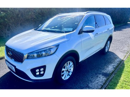 2017 Kia Sorento - thumbnail 4