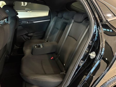 2018 Honda Civic 1.0 VTEC MANUAL=LOW MILES//HUGE SPEC=FULL SERVICE HISTORY=181 Dublin REG=ONLY €200 ANNUAL ROAD TAX//TAILORED FINANCE PACKAGES AVAILABLE=TRADE INS WELC €17,995 thumbnail