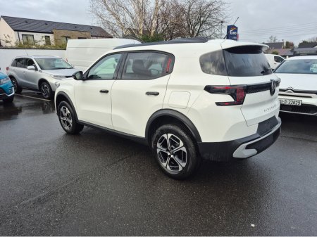 2026 Citroen C3 Aircross PLUS 1.2L Turbo petrol 100 6MT ( 7 seats ) €30,200 thumbnail
