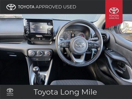 2023 Toyota Yaris - thumbnail 9