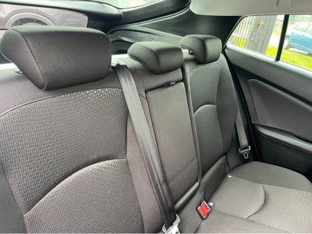 2022 Toyota Prius - thumbnail 10