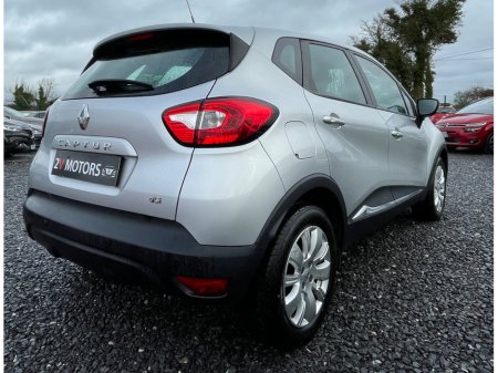 2015 Renault Captur - thumbnail 5