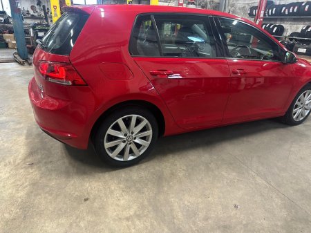 2015 Volkswagen Golf - thumbnail 3