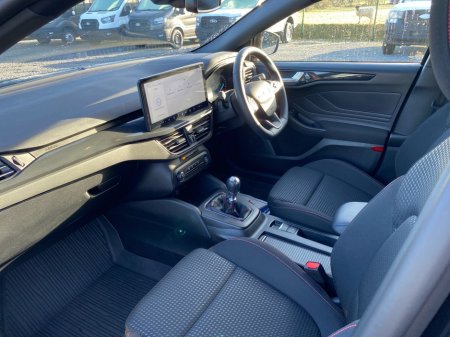 2024 Ford Focus - thumbnail 7