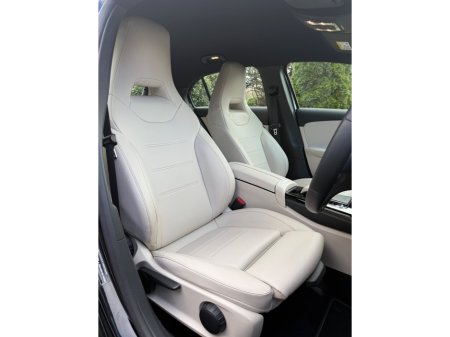 2019 Mercedes-Benz A Class - thumbnail 10