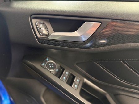 2020 Ford Focus St-line 5D 1.0T 125 €21,777 thumbnail
