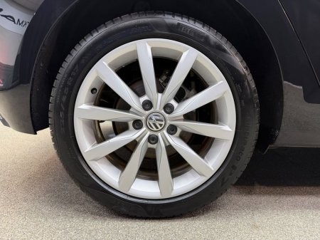 2018 Volkswagen Golf - thumbnail 18