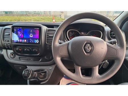 2019 Renault Trafic High Spec €14,593 thumbnail