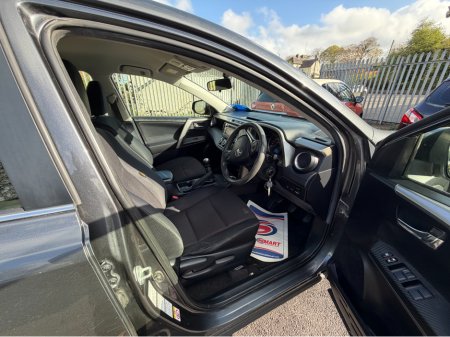 2013 Toyota Rav4 - photo 6