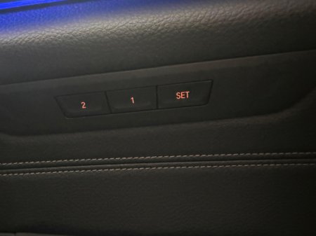 2019 BMW 5 Series - thumbnail 25