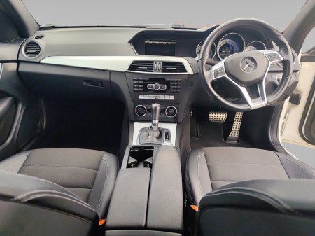 2015 Mercedes-Benz C Class - thumbnail 9