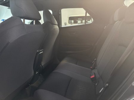 2024 Toyota C-HR - thumbnail 7