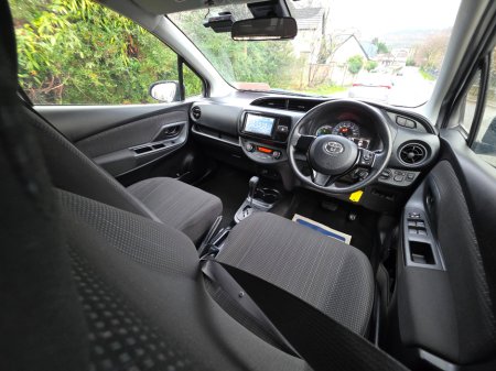 2020 Toyota Yaris VITZ DAA-NHP130 5DR AUTO €14,950 thumbnail