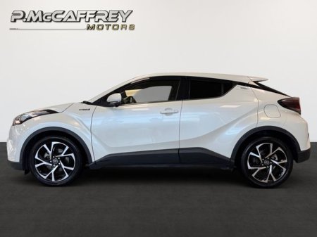 2017 Toyota C-HR - thumbnail 8