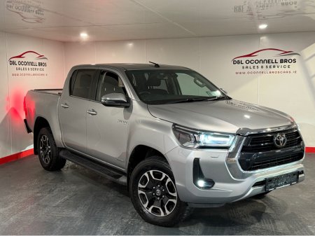2021 Toyota Hilux INVINCIBLE D-4D 4WD DCB