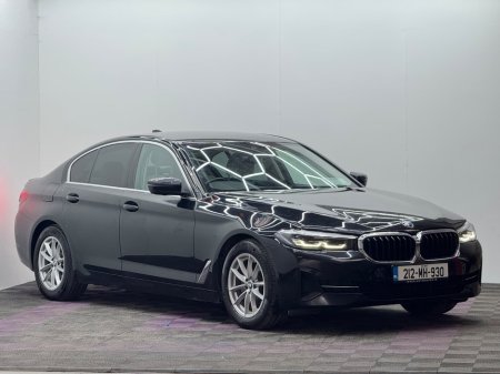 2021 BMW 5 Series - thumbnail 1