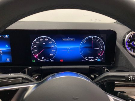 2026 Mercedes-Benz GLA Class - thumbnail 8