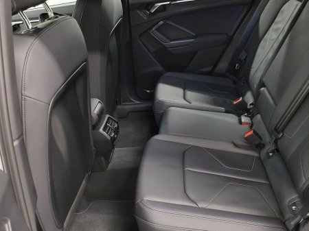 2024 Audi Q3 45 TFSI E S Tronic S line €43,975 thumbnail