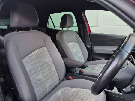 2022 Volkswagen ID.3 Pro 58KWH Life, 20” Alloys, Climate Control, Heated Seats, CarPlay - Trade in Price €20, 888. €20,999 thumbnail