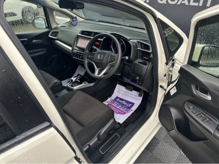 2014 Honda Fit Automatic €9,250 thumbnail