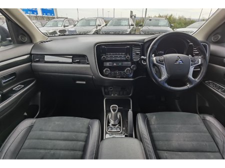 2015 Mitsubishi Outlander - thumbnail 12