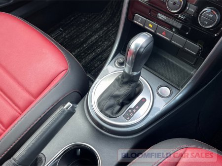 2019 Volkswagen Beetle - thumbnail 19