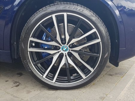 2021 BMW X5 xDrive45e M Sport €67,995 thumbnail