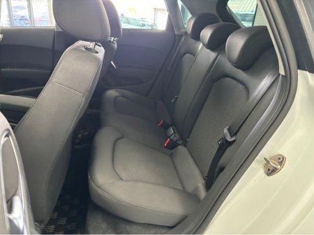 2014 Audi A1 - thumbnail 12