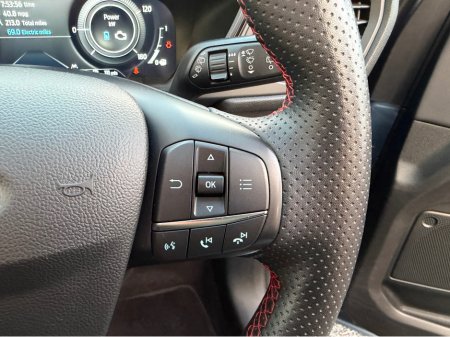 2022 Ford Kuga - thumbnail 24