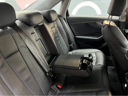 2018 Audi A4 - thumbnail 11