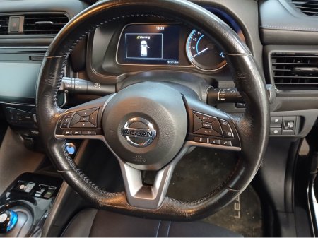 2018 Nissan Leaf - thumbnail 7