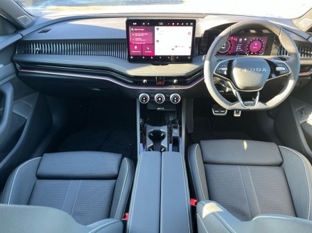 2026 Skoda Superb - thumbnail 7