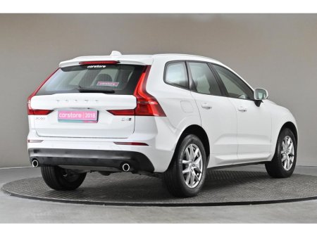 2018 Volvo XC60 - thumbnail 9