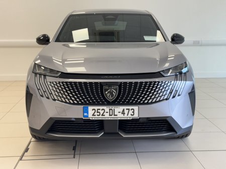 2025 Peugeot 3008 BEV 73kWH 210BHP Allure €47,000