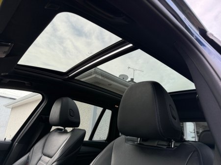 2021 BMW X3 GO1 X-DRIVE 30 E M-SPORT AUTO**PAN ROOF**HUD**M-PERFORMANCE BODY KIT**FSH**AS NEW** €38,950 thumbnail